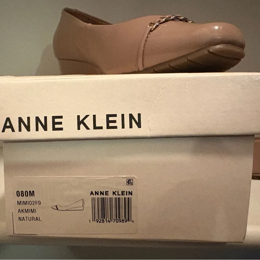 Anne Klein Tan Wedges